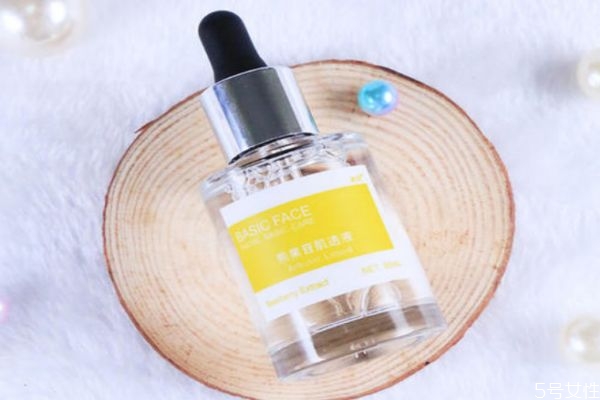 熊果苷原液適合油性肌膚嗎 熊果苷原液的使用方法 熊果苷原液適合油性肌膚嗎 熊果苷原液的使用方法