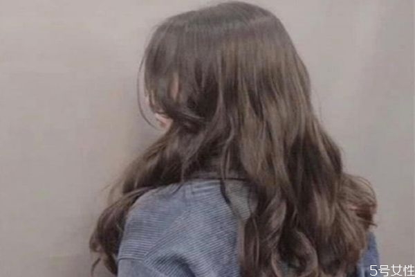 木馬卷怎么上杠子 木馬卷能用梳子梳嗎 木馬卷怎么上杠子 木馬卷能用梳子梳嗎