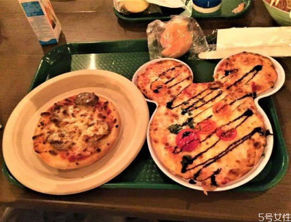 上海迪士尼餐廳推薦 上海迪士尼吃飯攻略 上海迪士尼餐廳推薦 上海迪士尼吃飯攻略