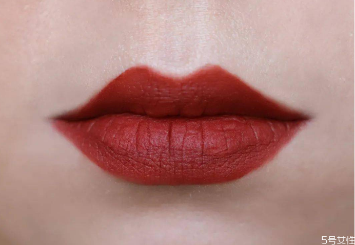 花知曉小天使口紅試色 花知曉口紅好用嗎 花知曉小天使口紅試色 花知曉口紅好用嗎