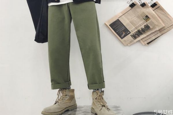 卷的褲腿老是掉怎么辦 卷褲腿怎么不會(huì)掉下來 卷的褲腿老是掉怎么辦 卷褲腿怎么不會(huì)掉下來