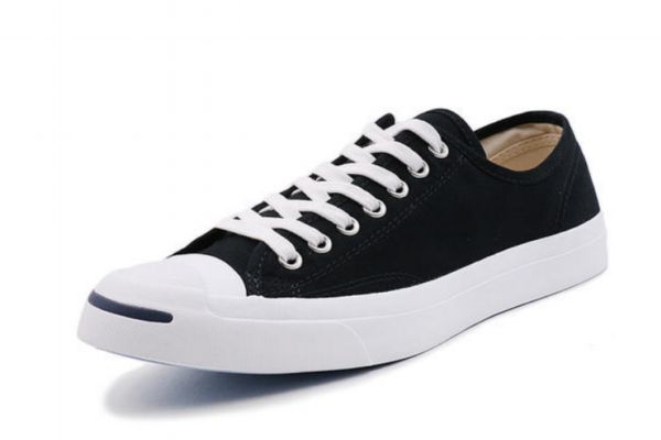 鞋子橡膠發(fā)黃怎么變白 鞋底橡膠老化怎么修復