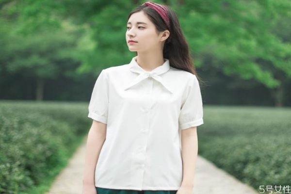 隔年衣服發(fā)黃會洗掉嗎 衣服放一年發(fā)黃了怎么洗 隔年衣服發(fā)黃會洗掉嗎 衣服放一年發(fā)黃了怎么洗