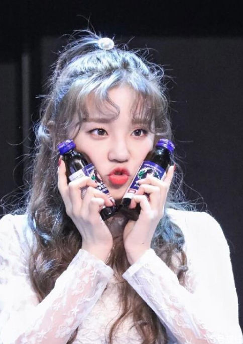 氛圍感美女發(fā)型 2020最流行的發(fā)型 氛圍感美女發(fā)型 2020最流行的發(fā)型