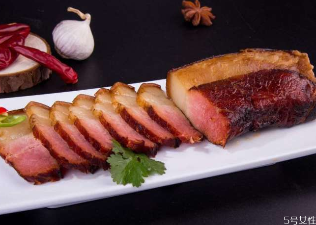 四川臘肉的腌制方法 四川臘肉配料比例 四川臘肉的腌制方法 四川臘肉配料比例