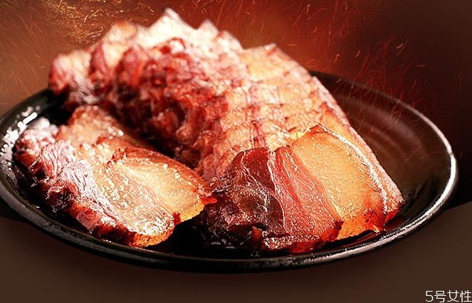 熏臘肉致癌是真的嗎 臘肉吃多了致癌嗎 熏臘肉致癌是真的嗎 臘肉吃多了致癌嗎