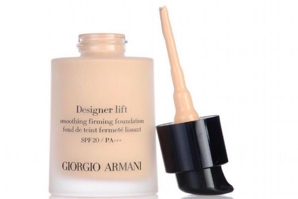 阿瑪尼粉底液哪款適合干皮 阿瑪尼粉底液介紹 阿瑪尼粉底液哪款適合干皮 阿瑪尼粉底液介紹