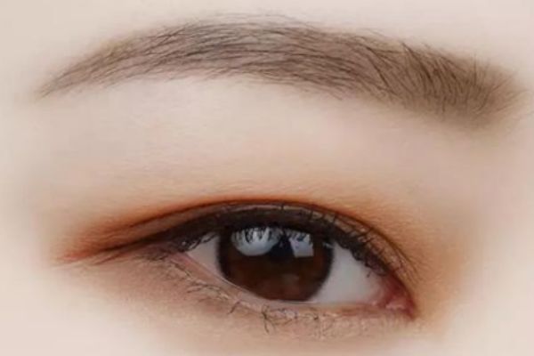 內(nèi)雙畫什么眼妝好看 內(nèi)雙眼妝應(yīng)該怎么畫 內(nèi)雙畫什么眼妝好看 內(nèi)雙眼妝應(yīng)該怎么畫