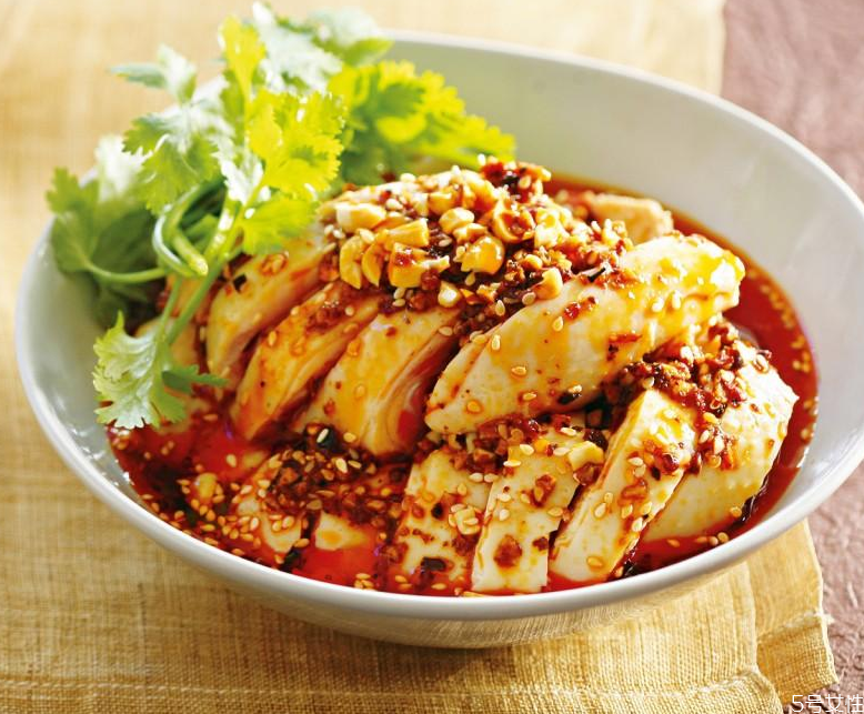 口水雞為什么骨頭帶血 雞肉怎么算熟 口水雞為什么骨頭帶血 雞肉怎么算熟