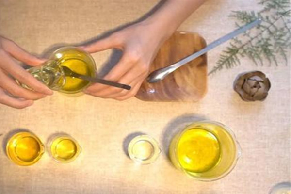 逐本精華油怎么樣 逐本精華油好用嗎 逐本精華油怎么樣 逐本精華油好用嗎