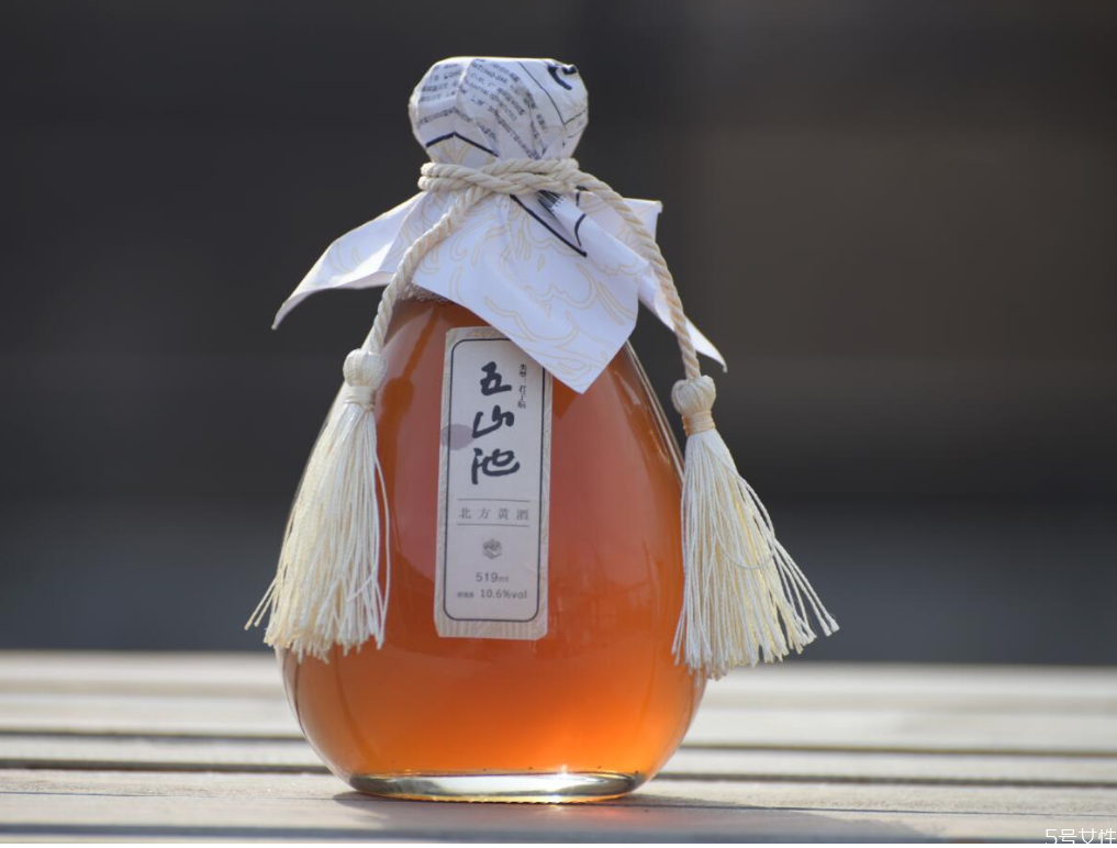 黃酒變酸可以炒菜用嗎 黃酒怎么去酸 黃酒變酸可以炒菜用嗎 黃酒怎么去酸