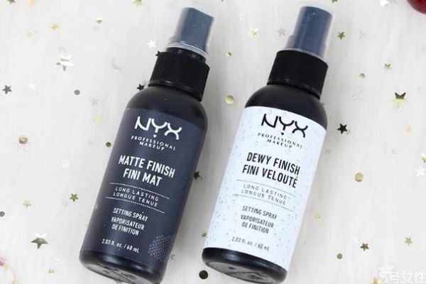 定妝噴霧哪個(gè)牌子好用持久 定妝噴霧可以噴在粉底液上嗎 定妝噴霧哪個(gè)牌子好用持久 定妝噴霧可以噴在粉底液上嗎