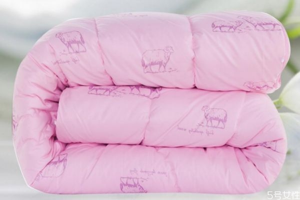 怎么判斷被子有螨蟲 床單多久洗一次比較好 怎么判斷被子有螨蟲 床單多久洗一次比較好