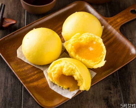 流沙包奶黃包哪個(gè)好吃 奶黃包和流沙包的區(qū)別 流沙包奶黃包哪個(gè)好吃 奶黃包和流沙包的區(qū)別