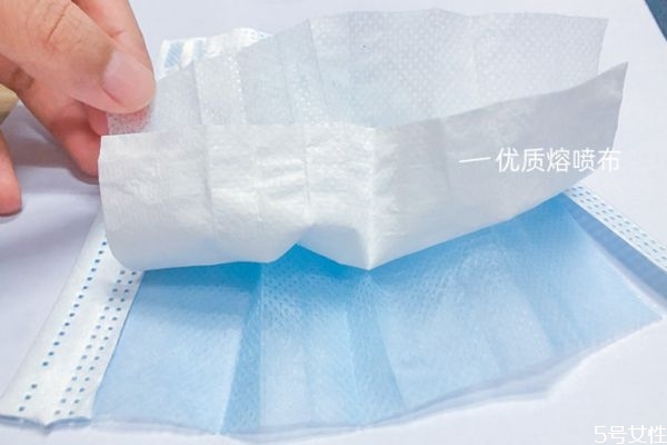 口罩戴反了會(huì)有影響嗎 口罩戴反了一點(diǎn)用都沒(méi)有嗎 口罩戴反了會(huì)有影響嗎 口罩戴反了一點(diǎn)用都沒(méi)有嗎