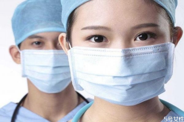 口罩熔噴布怎么判斷真假 無紡布和熔噴布的區(qū)別 口罩熔噴布怎么判斷真假 無紡布和熔噴布的區(qū)別