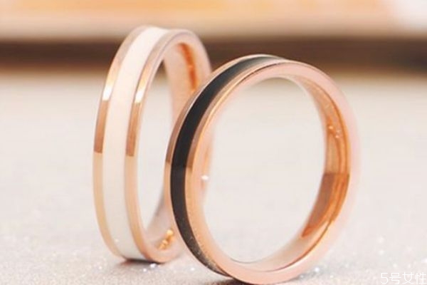 卡地亞戒指是什么材質(zhì) 卡地亞戒指真假辨別方法 卡地亞戒指是什么材質(zhì) 卡地亞戒指真假辨別方法