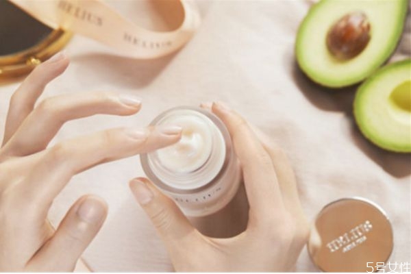 赫麗爾斯面霜怎么樣 赫麗爾斯屬于什么檔次 赫麗爾斯面霜怎么樣 赫麗爾斯屬于什么檔次