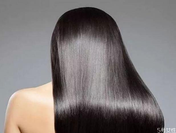 頭發(fā)白了有什么辦法才能變黑 治白發(fā)最有效的方法偏方 頭發(fā)白了有什么辦法才能變黑 治白發(fā)最有效的方法偏方