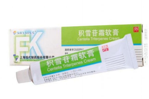 積雪苷霜軟膏可以去痘印嗎 積雪苷霜軟膏的護膚功效 積雪苷霜軟膏可以去痘印嗎 積雪苷霜軟膏的護膚功效