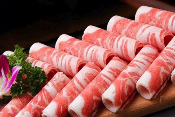 冬季吃羊肉的好處 為什么冬季要吃羊肉 冬季吃羊肉的好處 為什么冬季要吃羊肉