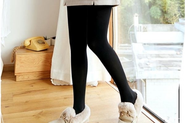 ?瘦腿襪連腳好還是踩腳好 瘦腿襪買什么牌子好 ?瘦腿襪連腳好還是踩腳好 瘦腿襪買什么牌子好