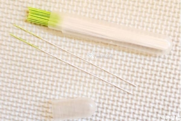 耳洞清潔線有副作用嗎 耳洞清潔線使用注意事項 耳洞清潔線有副作用嗎 耳洞清潔線使用注意事項