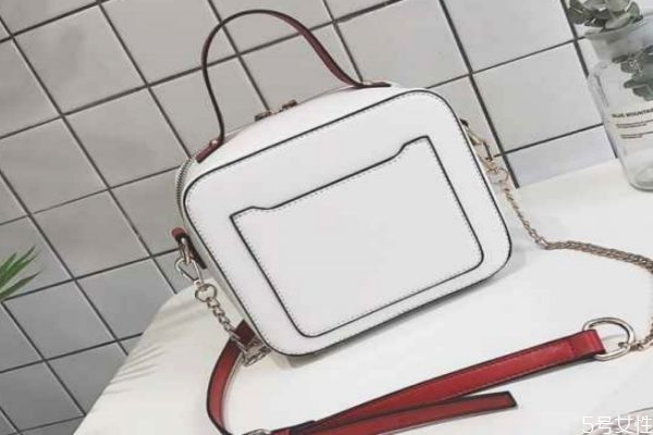 白色皮包變黃了有辦法恢復(fù)嗎 白色皮包變黃了怎么辦 白色皮包變黃了有辦法恢復(fù)嗎 白色皮包變黃了怎么辦