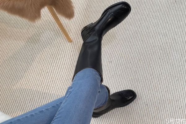 長筒靴腳踝處堆在一起怎么辦 靴子腳踝處老是撐不起來 長筒靴腳踝處堆在一起怎么辦 靴子腳踝處老是撐不起來