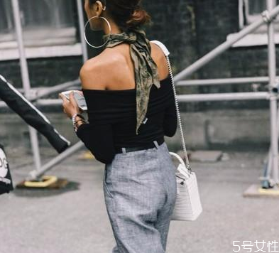 絲巾什么牌子好 絲巾哪個(gè)牌子好送人 絲巾什么牌子好 絲巾哪個(gè)牌子好送人