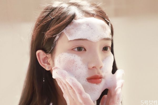 稚優(yōu)泉洗面奶好用嗎 稚優(yōu)泉氨基酸洗面奶多少錢 稚優(yōu)泉洗面奶好用嗎 稚優(yōu)泉氨基酸洗面奶多少錢