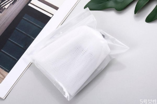 用起泡網(wǎng)洗臉的好處 起泡網(wǎng)的作用介紹 用起泡網(wǎng)洗臉的好處 起泡網(wǎng)的作用介紹