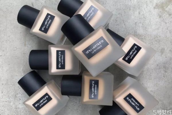 植村秀小方瓶秋冬可以用嗎 植村秀小方瓶適合干皮嗎 植村秀小方瓶秋冬可以用嗎 植村秀小方瓶適合干皮嗎