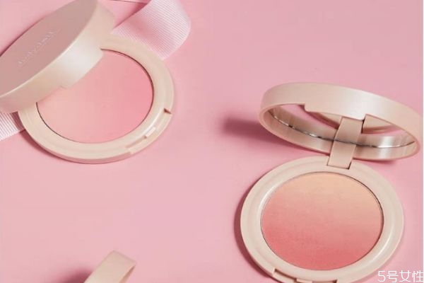 橘朵腮紅怎么樣 橘朵漸變色腮紅有哪些色號 橘朵腮紅怎么樣 橘朵漸變色腮紅有哪些色號