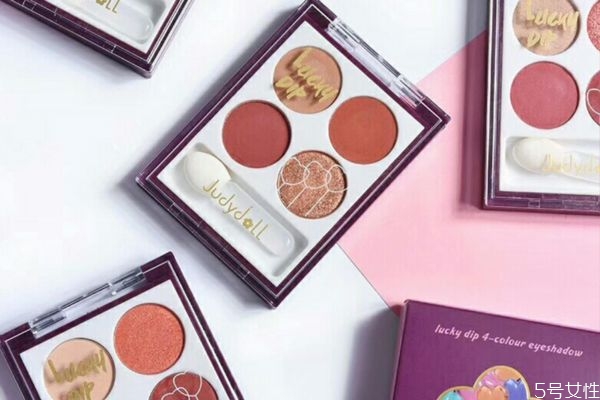 橘朵四色眼影多少錢 橘朵四色眼影有哪些色號(hào) 橘朵四色眼影多少錢 橘朵四色眼影有哪些色號(hào)