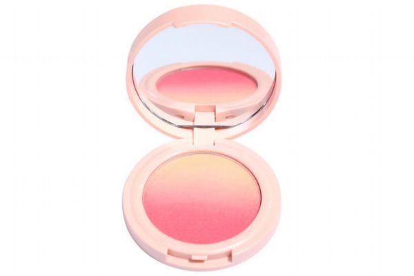 橘朵腮紅怎么樣 橘朵漸變色腮紅有哪些色號 橘朵腮紅怎么樣 橘朵漸變色腮紅有哪些色號