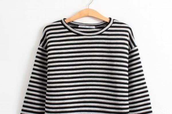 衣服縮水什么原因?qū)е?烘干會(huì)讓衣服縮水嗎 衣服縮水什么原因?qū)е?烘干會(huì)讓衣服縮水嗎