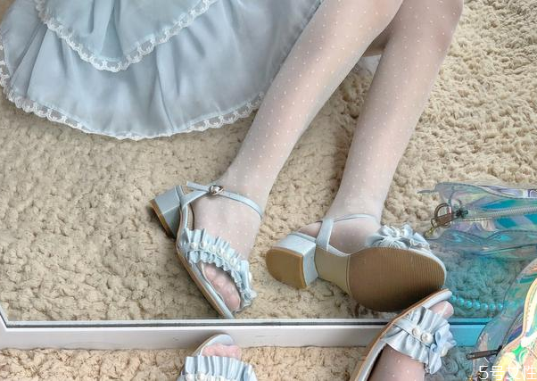 lolita鞋穿什么襪子 lo鞋配什么襪子 lolita鞋穿什么襪子 lo鞋配什么襪子