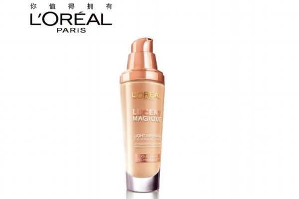 涂粉底液要避開(kāi)眉毛嗎 粉底液一天涂幾次 涂粉底液要避開(kāi)眉毛嗎 粉底液一天涂幾次