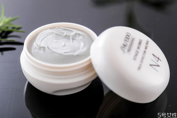 頭發(fā)太軟用發(fā)泥好還是發(fā)蠟好 怎樣才算好用的發(fā)泥 頭發(fā)太軟用發(fā)泥好還是發(fā)蠟好 怎樣才算好用的發(fā)泥