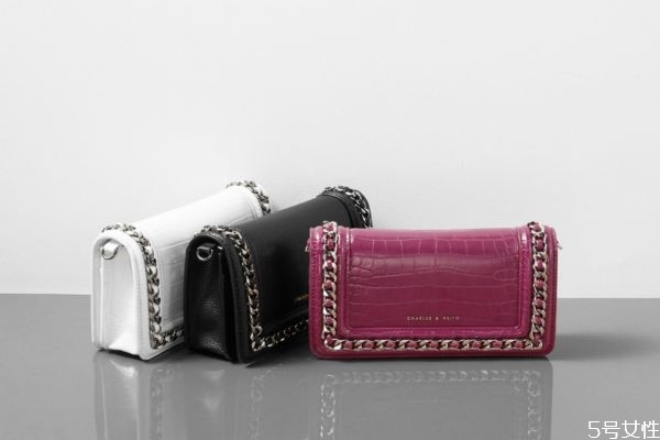 小ck包包怎么鑒定真假 小ck包包真假辨別方法 小ck包包怎么鑒定真假 小ck包包真假辨別方法