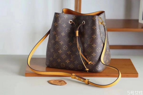 lv四大金剛都是哪幾款 lv第一個(gè)包要買哪款