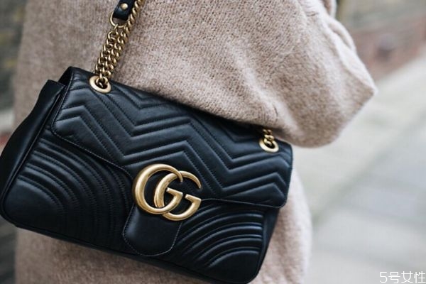 包包能放洗衣機(jī)里洗嗎 雙肩包能用洗衣機(jī)洗嗎 包包能放洗衣機(jī)里洗嗎 雙肩包能用洗衣機(jī)洗嗎