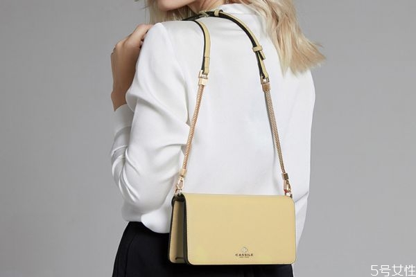 卡思樂女包什么檔次 cassile的包一般多少錢 卡思樂女包什么檔次 cassile的包一般多少錢