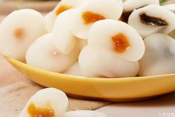 干吃湯圓是什么做的 干吃湯圓怎么做 干吃湯圓是什么做的 干吃湯圓怎么做
