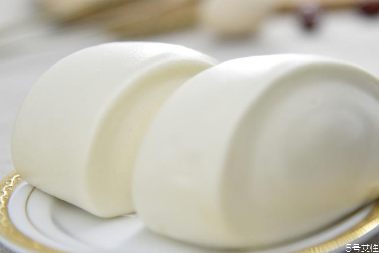 老面饅頭為什么不夠松軟 怎么發(fā)饅頭松軟好吃 老面饅頭為什么不夠松軟 怎么發(fā)饅頭松軟好吃