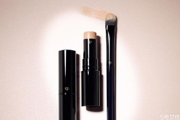 遮瑕刷長(zhǎng)什么樣子 遮瑕刷和唇刷的區(qū)別 遮瑕刷長(zhǎng)什么樣子 遮瑕刷和唇刷的區(qū)別