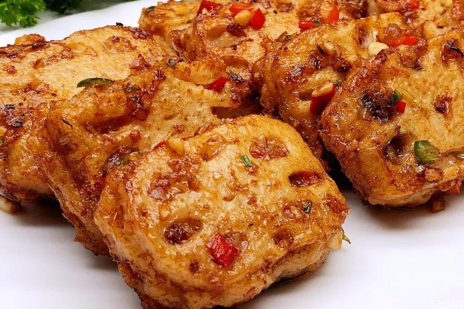 炸藕夾面糊里放泡打粉嗎 藕夾面糊怎么做才酥脆 炸藕夾面糊里放泡打粉嗎 藕夾面糊怎么做才酥脆