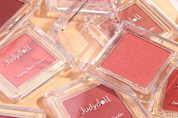 橘朵腮紅哪個色號好看 橘朵腮紅保質(zhì)期 橘朵腮紅哪個色號好看 橘朵腮紅保質(zhì)期