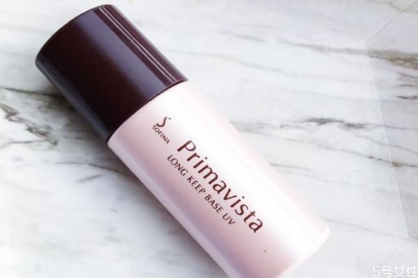 妝前乳可以直接上臉嗎 妝前乳可以和粉底液混合用嗎 妝前乳可以直接上臉嗎 妝前乳可以和粉底液混合用嗎